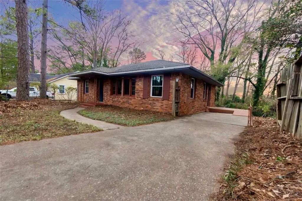 3308 Fern Dr