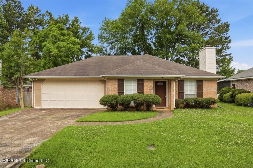 113 Riverbend Dr