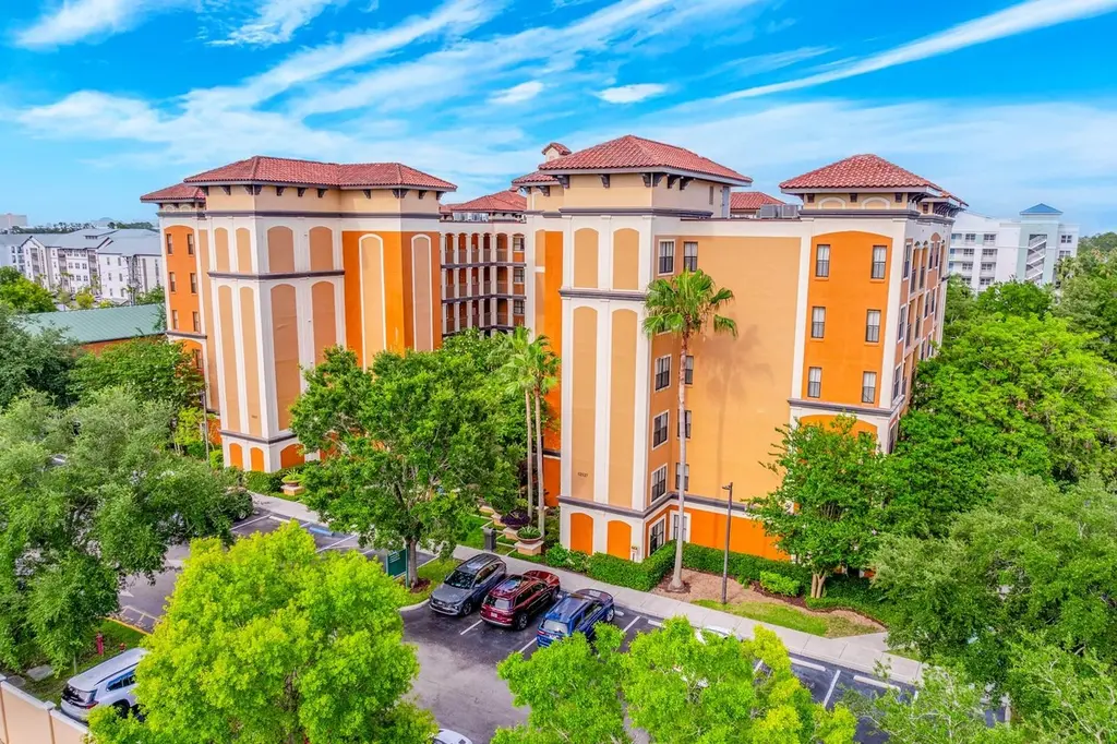 12527 Floridays Resort Dr Unit E104
