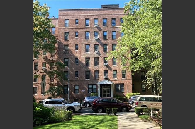 2430 Haring St Unit 5F