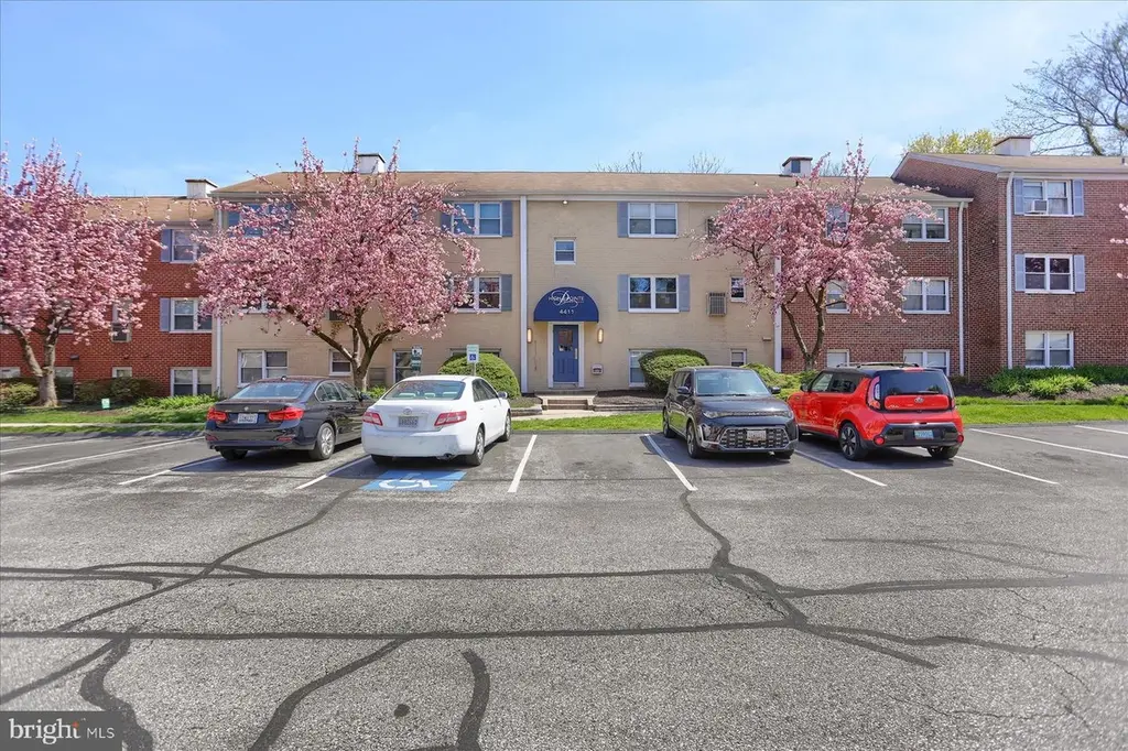 4411 Falls Bridge Dr Unit B