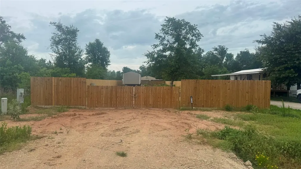 836 Road 5605