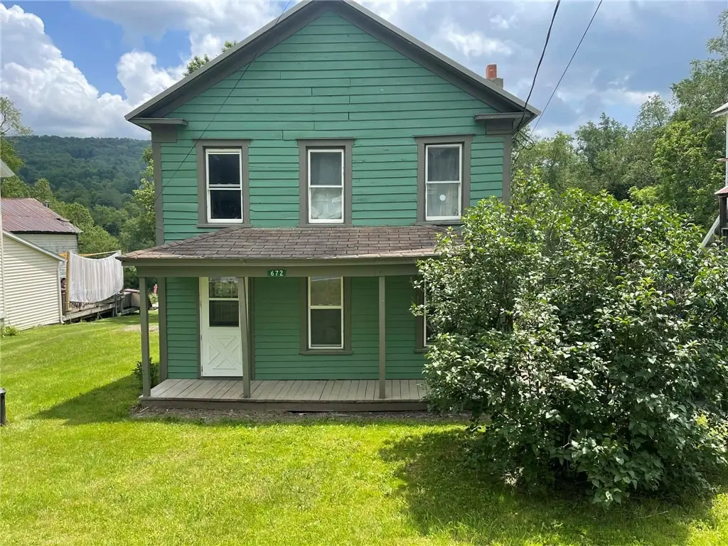 672 Charlotte Valley Rd