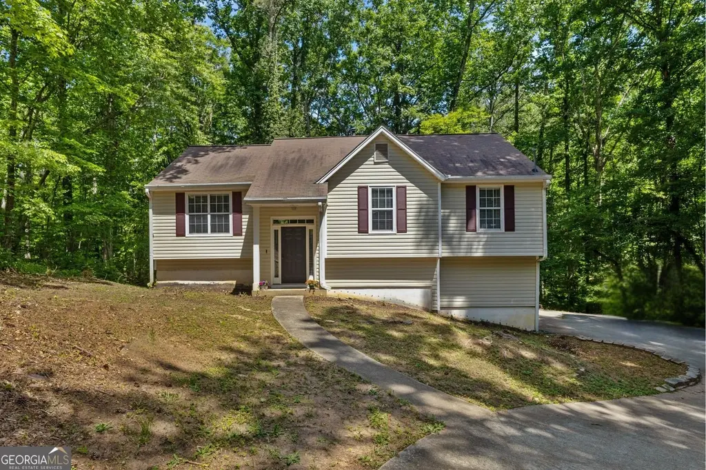 3138 Skyler Ct