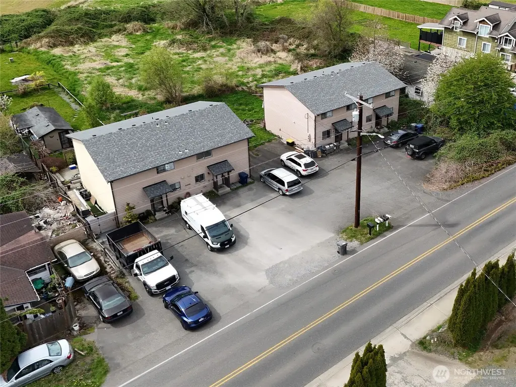 2406 & 2410 Callow Rd