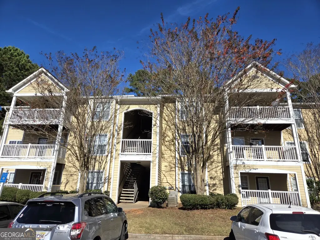 107 Oak Grove Ln #2211