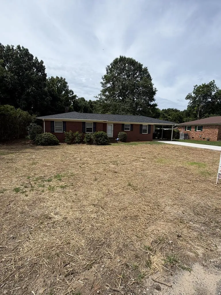 109 Westgate Dr
