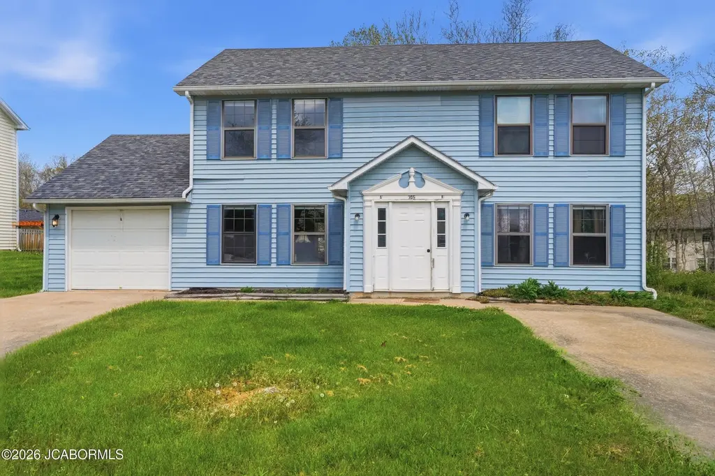 305 E Liberty Ln Unit A&B
