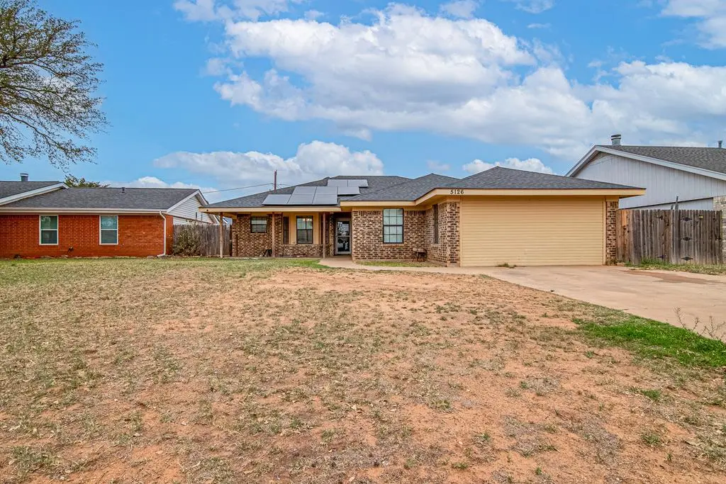 5126 Reeves Cir