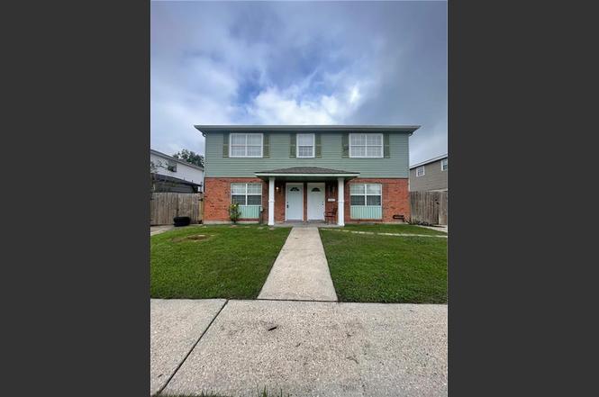 2421 23 Octavia Dr