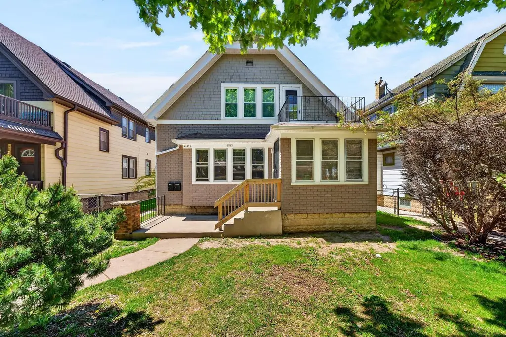 4057 N 17th St Unit 4057A