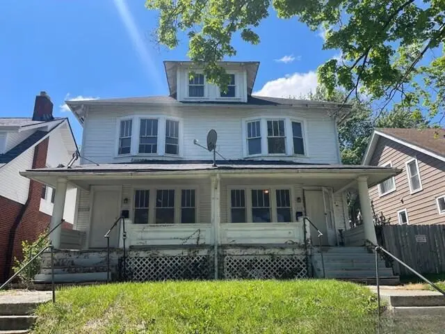 1175 Oakwood Ave