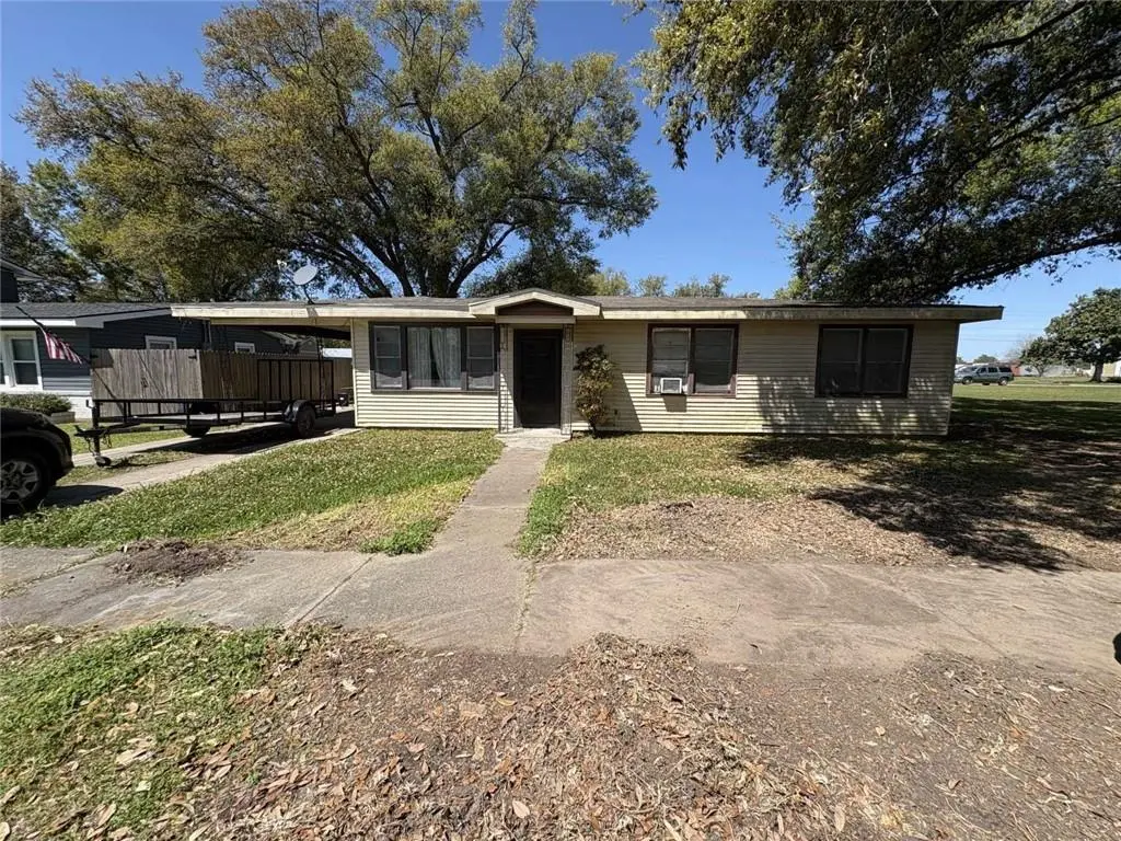 204 Sako Dr
