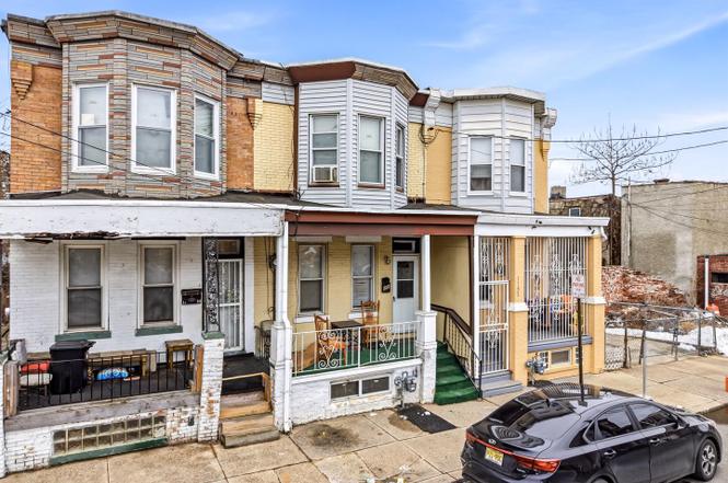 1154 Thurman St