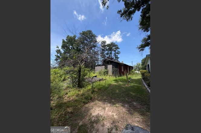 230 Greene St SE