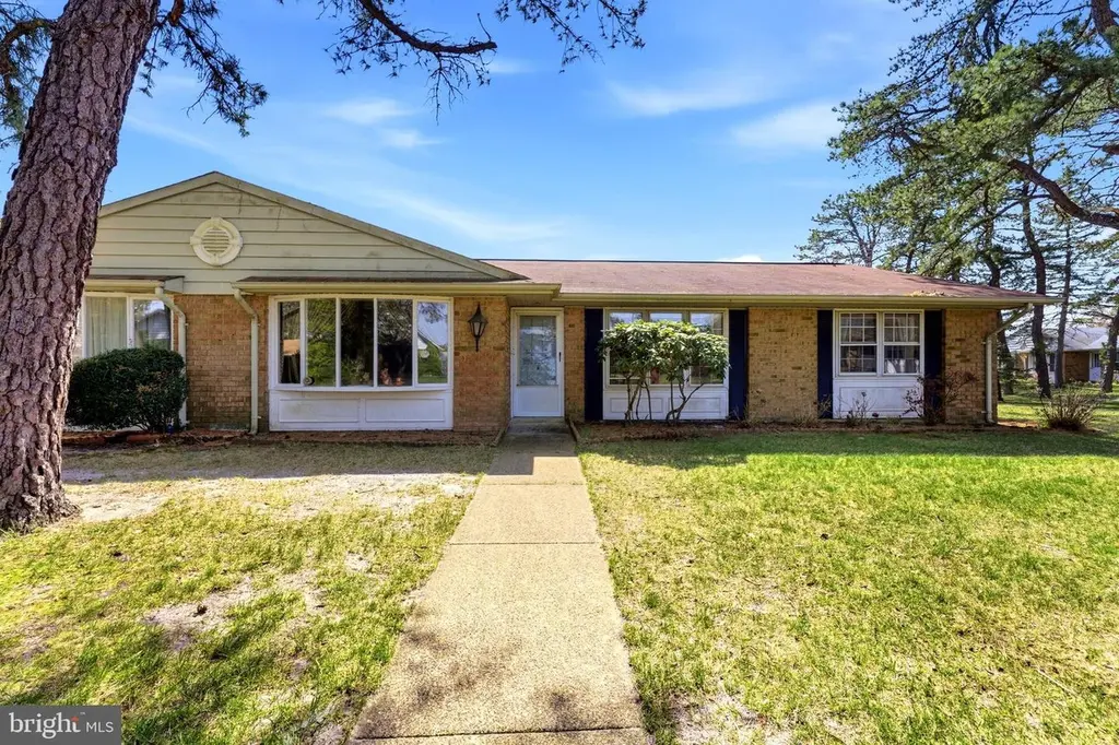 16-B Cambridge Cir Unit B