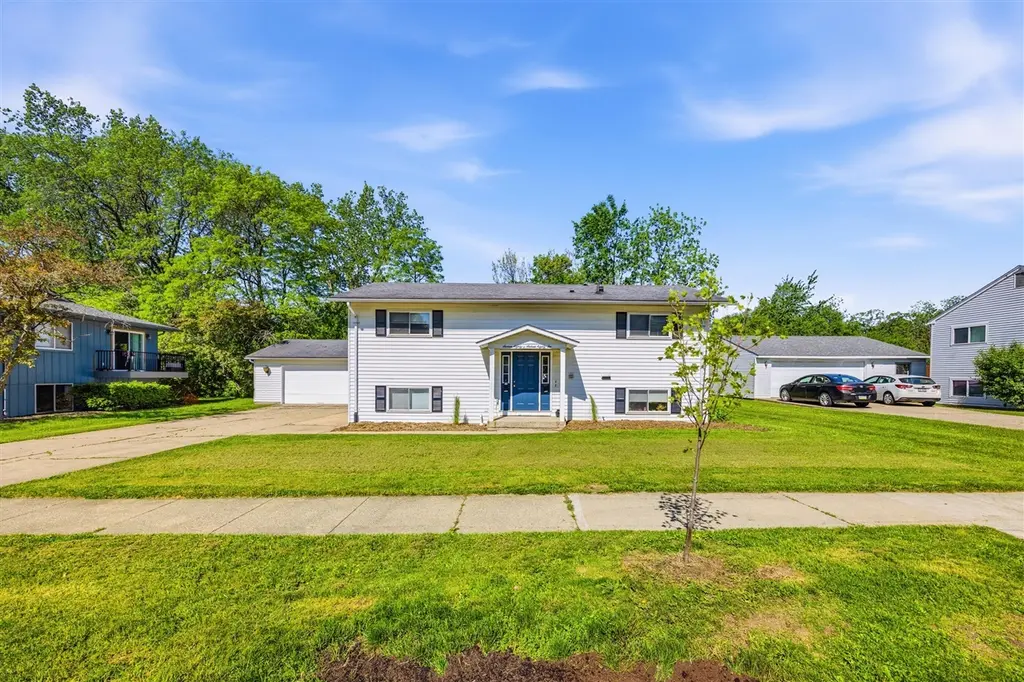 1680 Tudor Dr