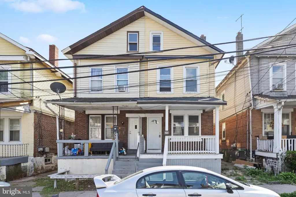 23 Cain Ave