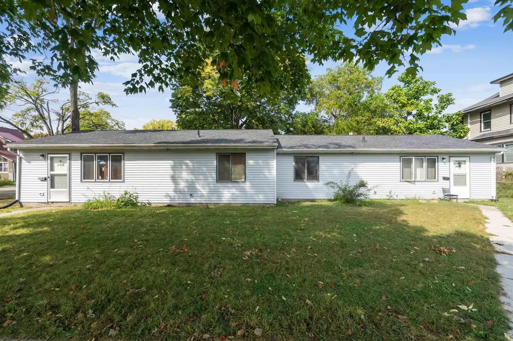 1103-1107 Logan Ave