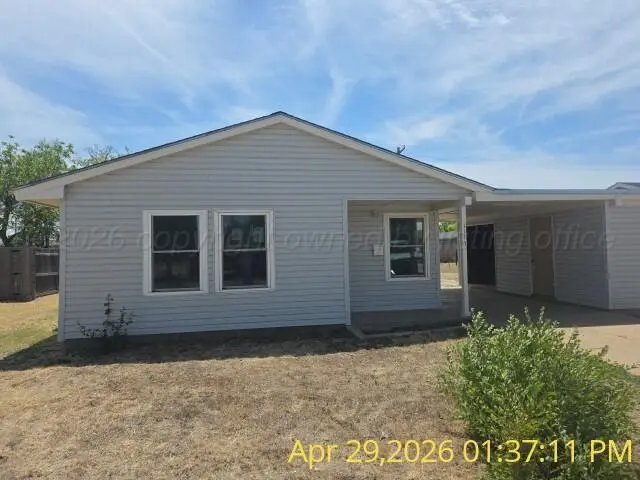 1113 W Juniper Dr