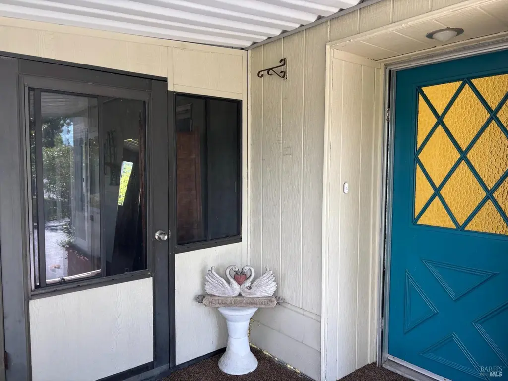 1002 El Granada Cir