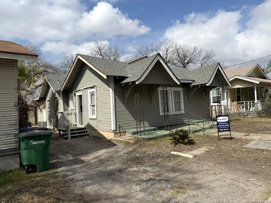 105 Heflin