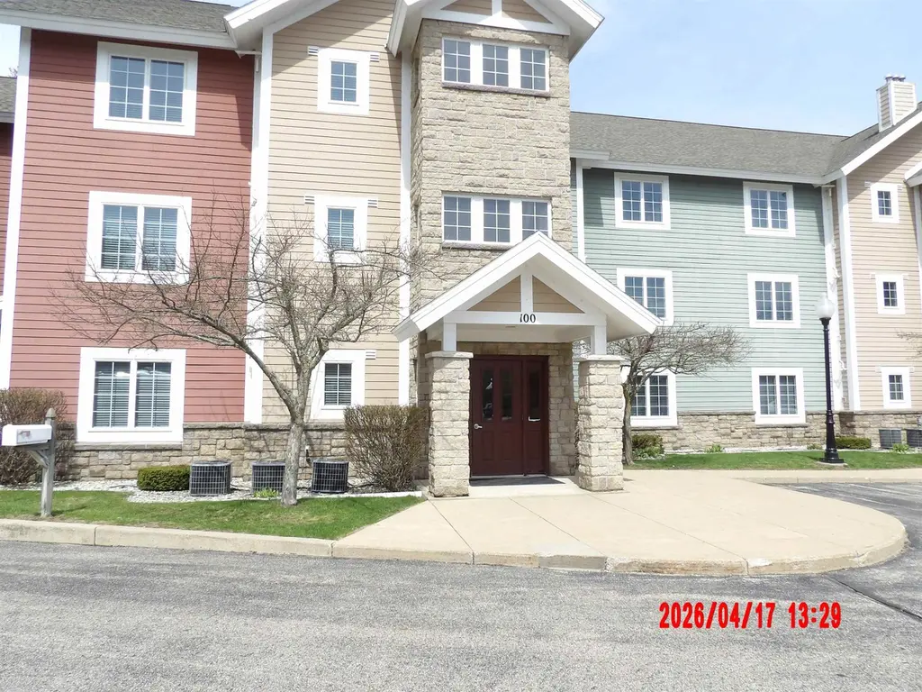1246 Sunnyside Dr Unit 103, WK 7