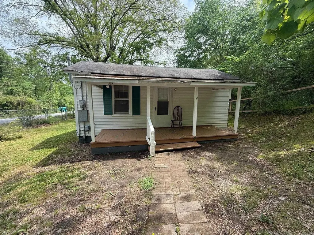 114 Missouri St