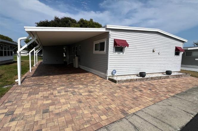 65 Sabal Palm Dr
