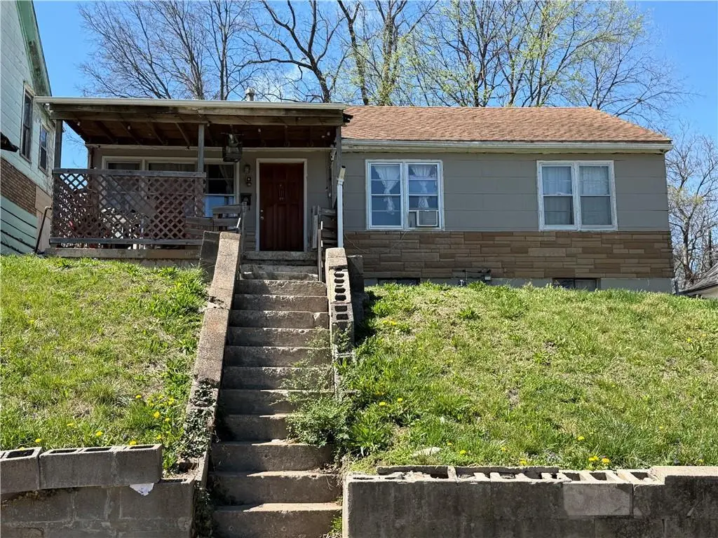 340 N Topping Ave