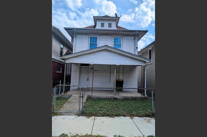 403 Spruce Ave