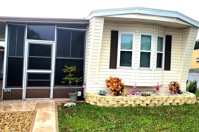 3111 Bessie Ln