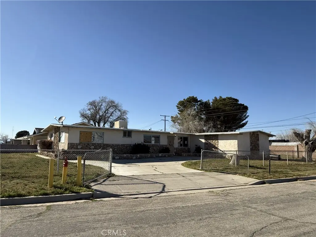 12401 El Mirage St