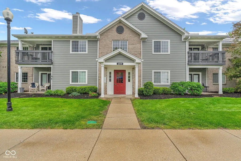 209 Faulkner Ct #205