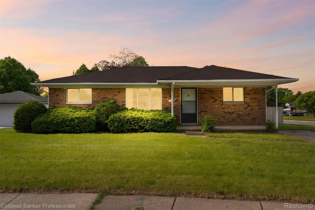 13485 Bernadette Ct