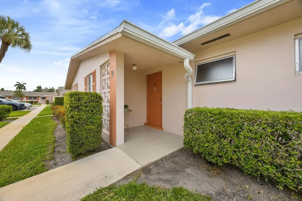 2691 Dudley Dr Dr E Unit D