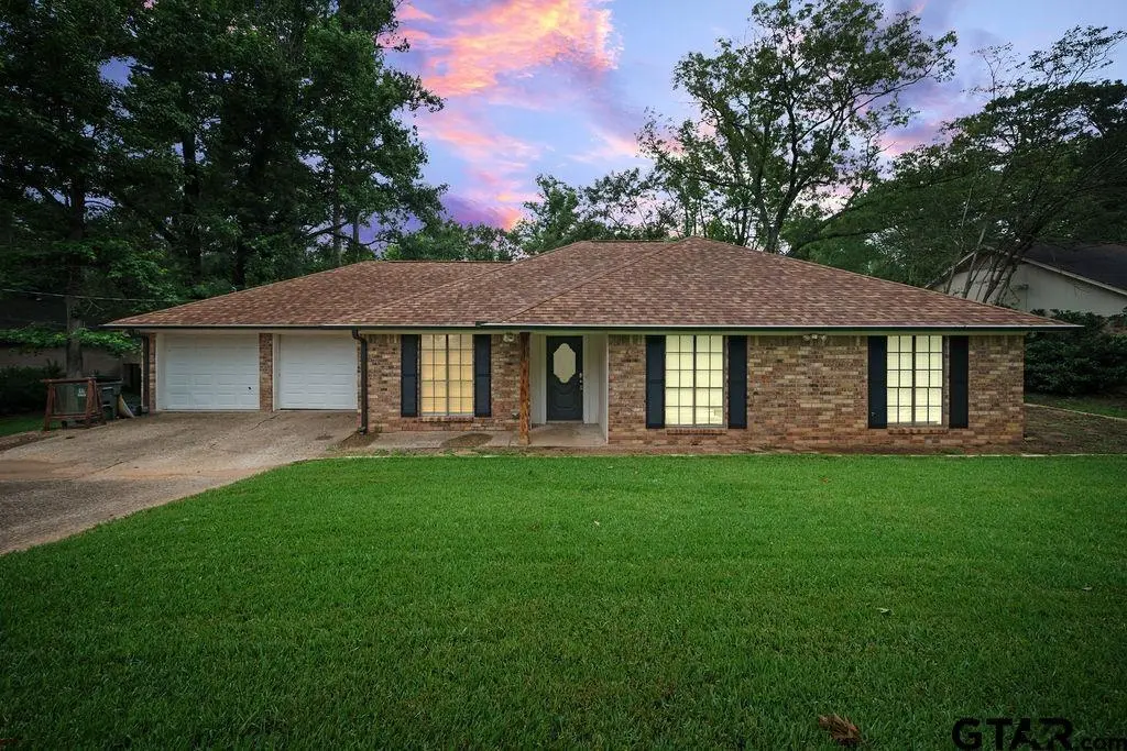 15060 Willowwood Dr