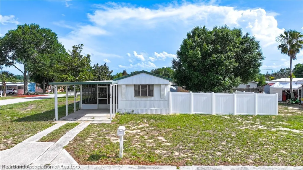 126 Ridge Manor Dr