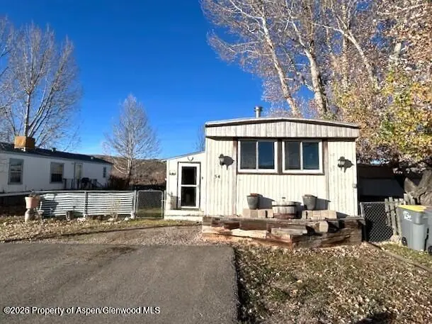 1100 W Jefferson Ave #54