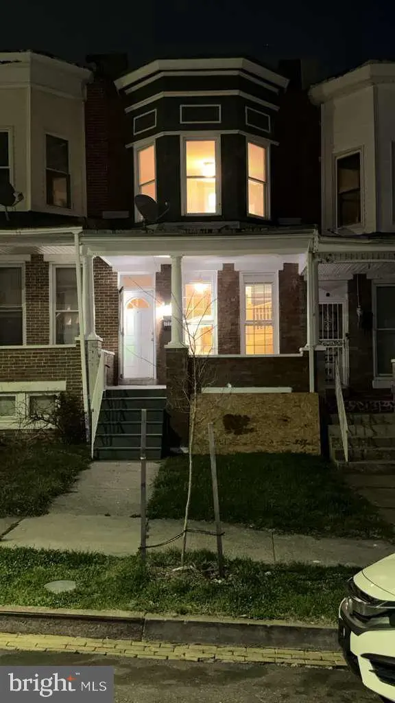 1717 N Pulaski St
