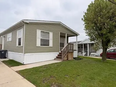 24832 Chinook Ct