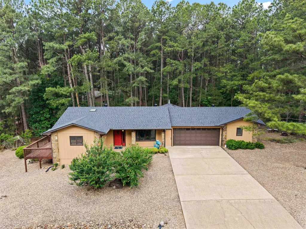 39 Hayuco Way Way