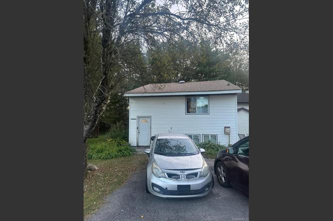 15 Medallion Rd