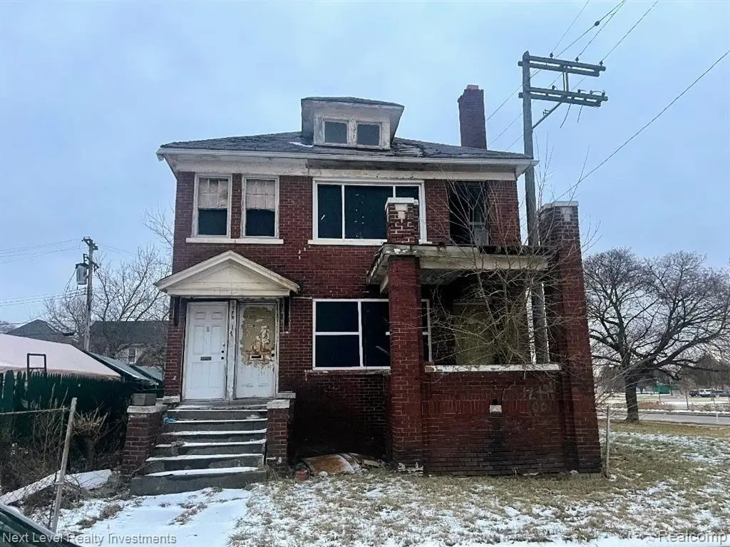 1729 Lee Pl