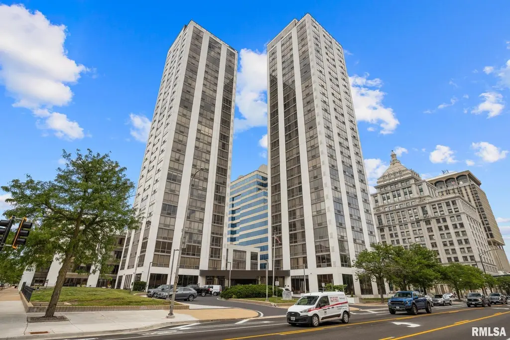 123 SW Jefferson Ave Unit E6W