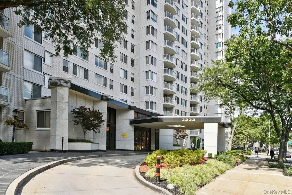3333 Henry Hudson Pkwy Unit 2G