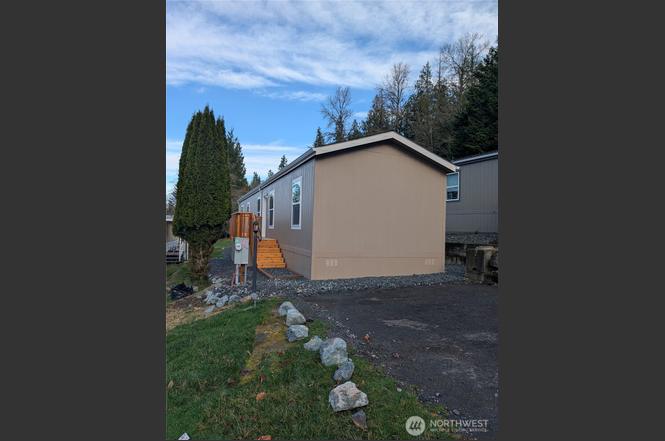 4000 Flynn St #131