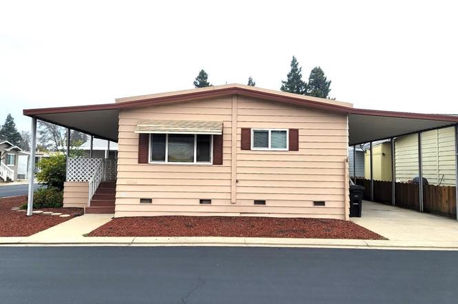 3900 Waimea Ln