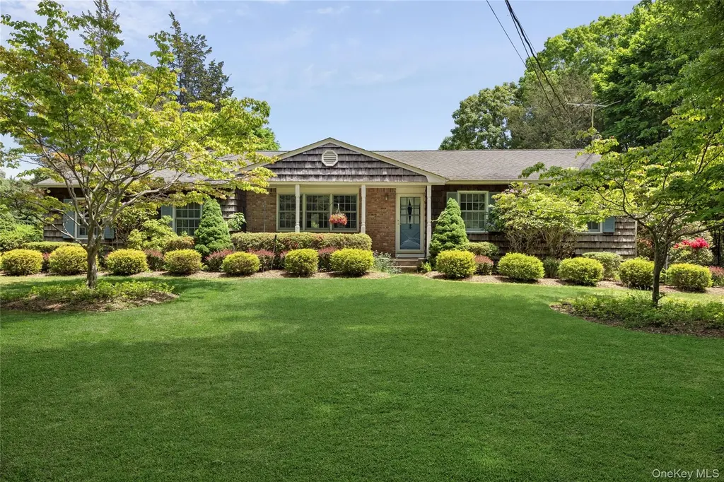 250 Paradise Point Rd