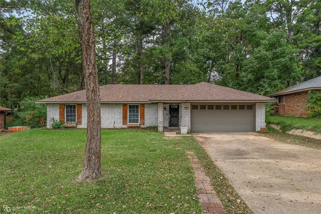 3237 Pinehaven Ln
